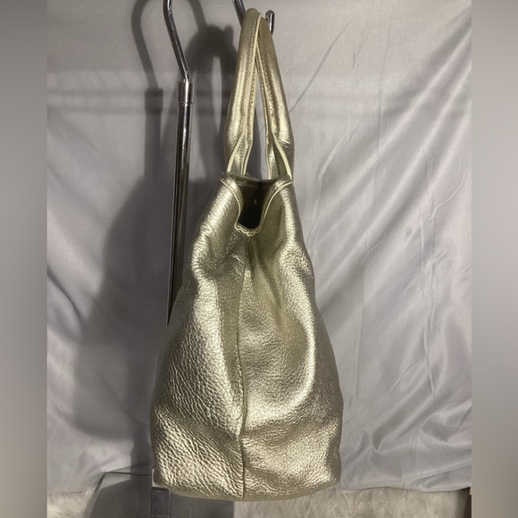 SOLD……..Tory Burch Signature Metallic Gold Thick Leather Satchel Tote Bag - Picture 3 of 11